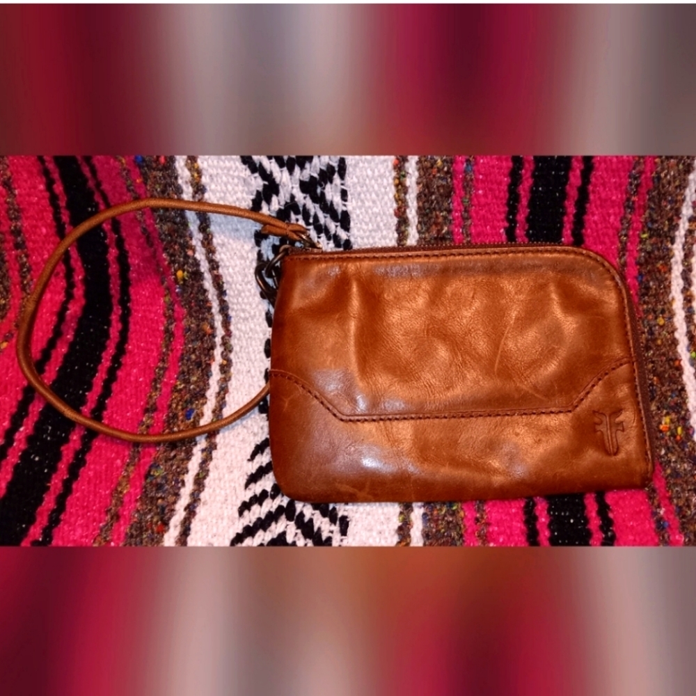 FRYE Melissa Leather Wristlet